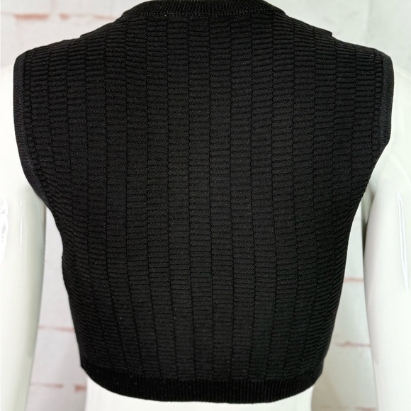 NEW ZARA S Black Sleeveless Crop Top Knit Vest Gold Button Accents Small NWT - Picture 4 of 15
